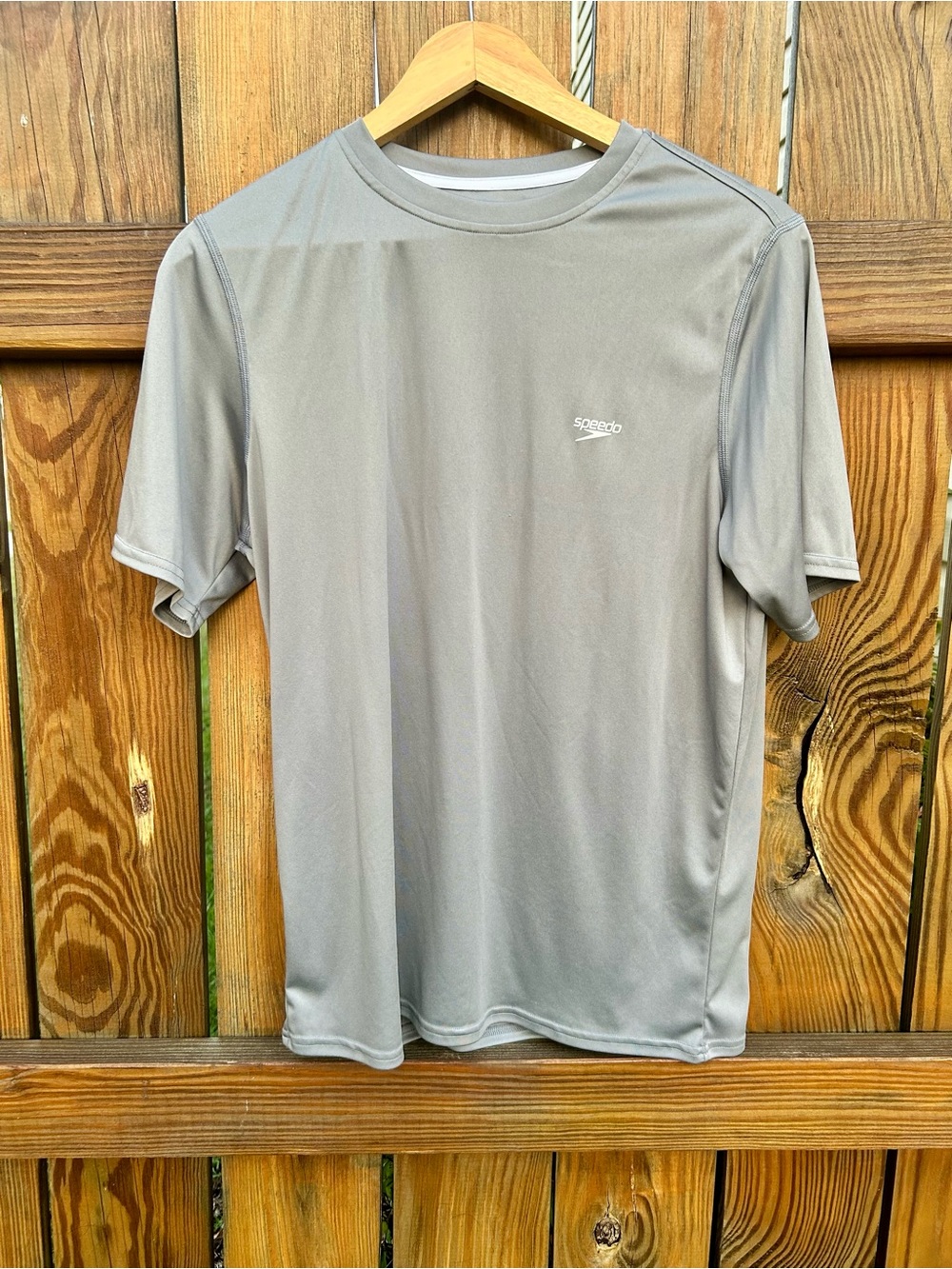 Speedo Mens Swim Shirt Gray Athletic Polyester Size Small